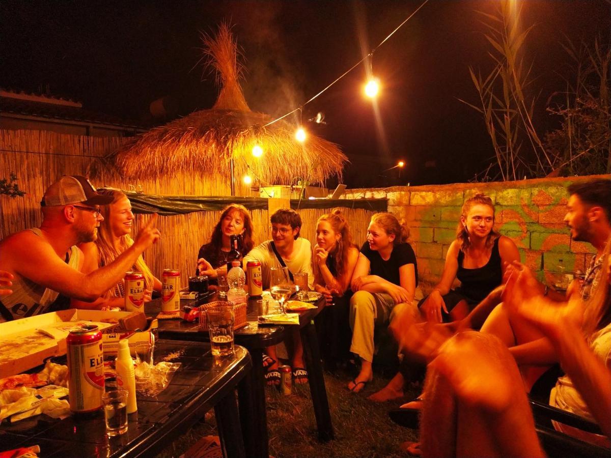 Pinegroove Hostel Vlora 외부 사진