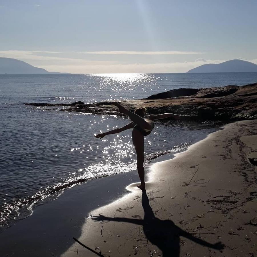 Pinegroove Hostel Vlora 외부 사진
