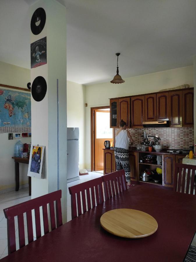 Pinegroove Hostel Vlora 외부 사진