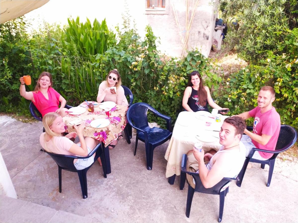 Pinegroove Hostel Vlora 외부 사진