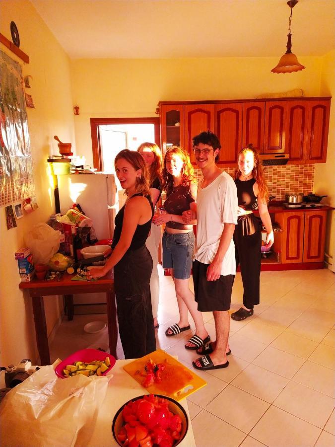 Pinegroove Hostel Vlora 외부 사진